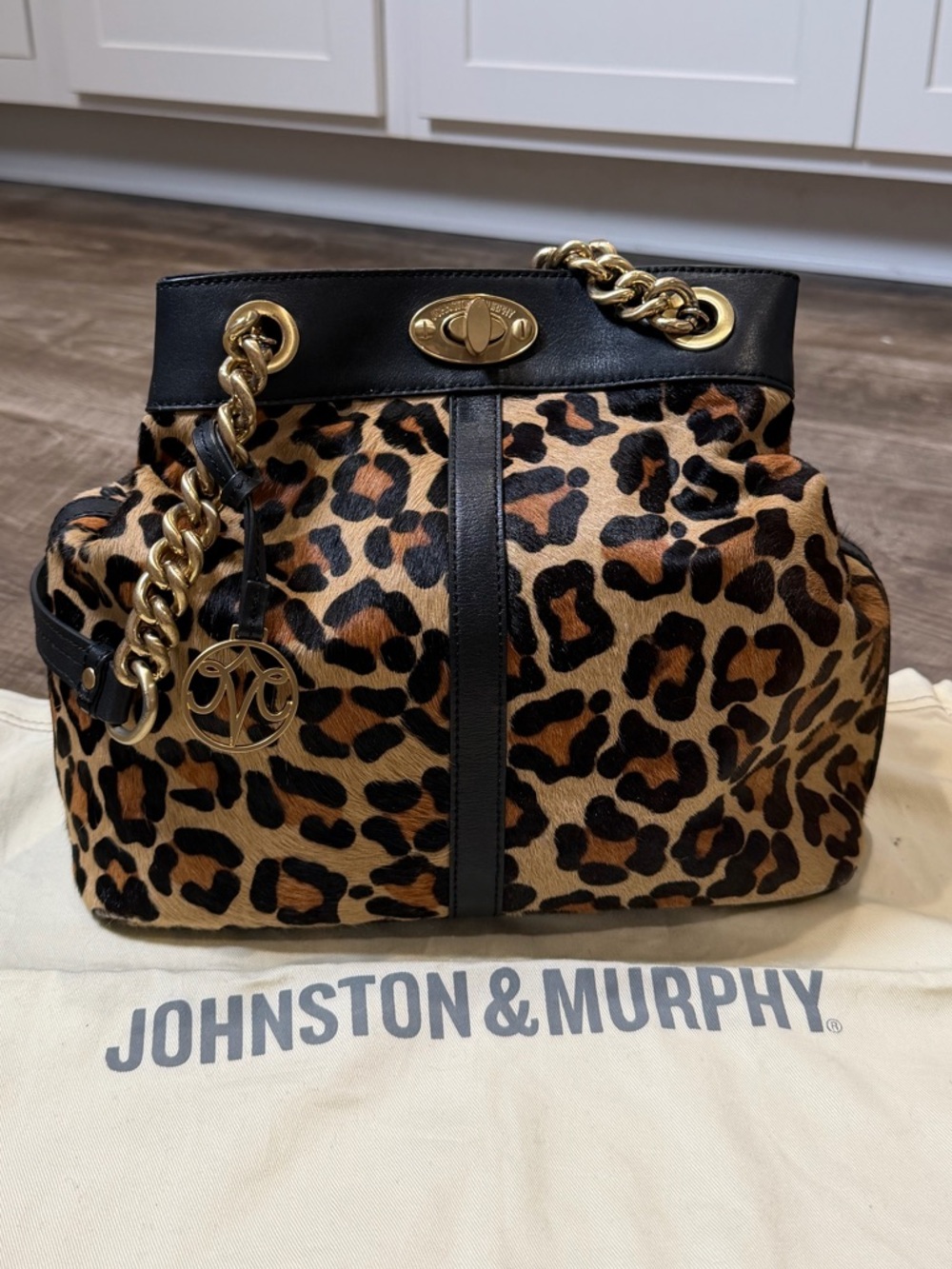 Johnston&Murphy Handbag Leapard Shoulder Purse Turnlock Gold Chain Strap